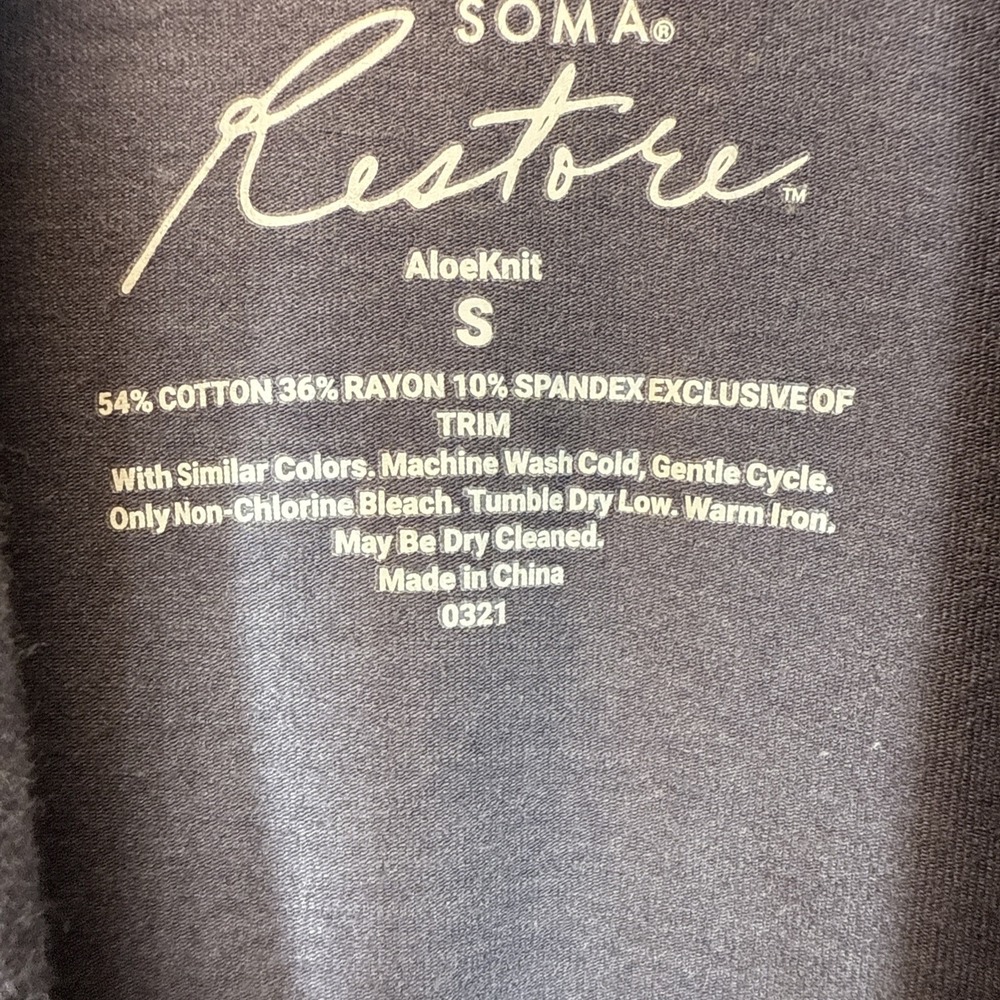 SOMA Restore Aloe Knit Robe Size Small Grey Attached Belt Pockets - Picture 5 of 11